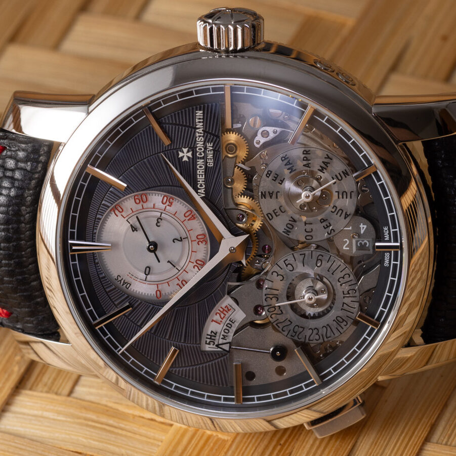 Vacheron Constantin Traditionelle Twin Beat Perpetual Calendar 2026: Dial Legibility and Hand Hierarchy Across Two Operational States