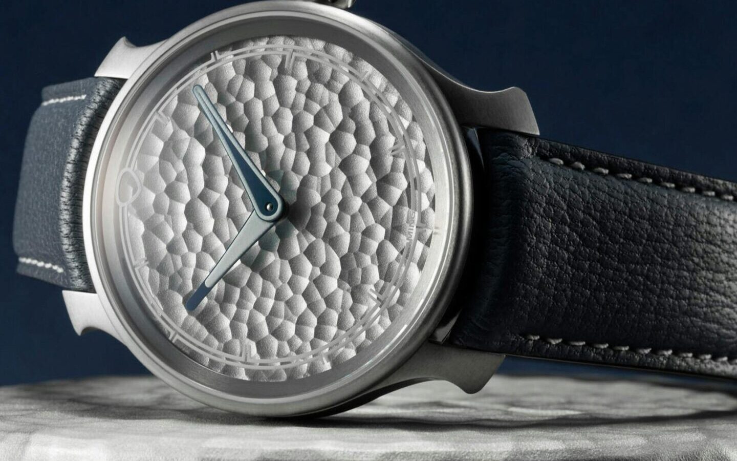 Ming 37.06 Royal Selangor: Hammered Pewter Dial Design Meets Precision Case Architecture